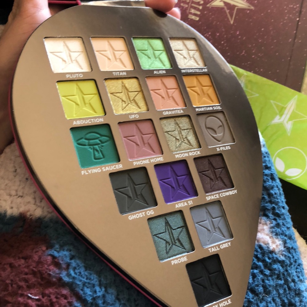Jeffree Star Cosmetics Alien Palette